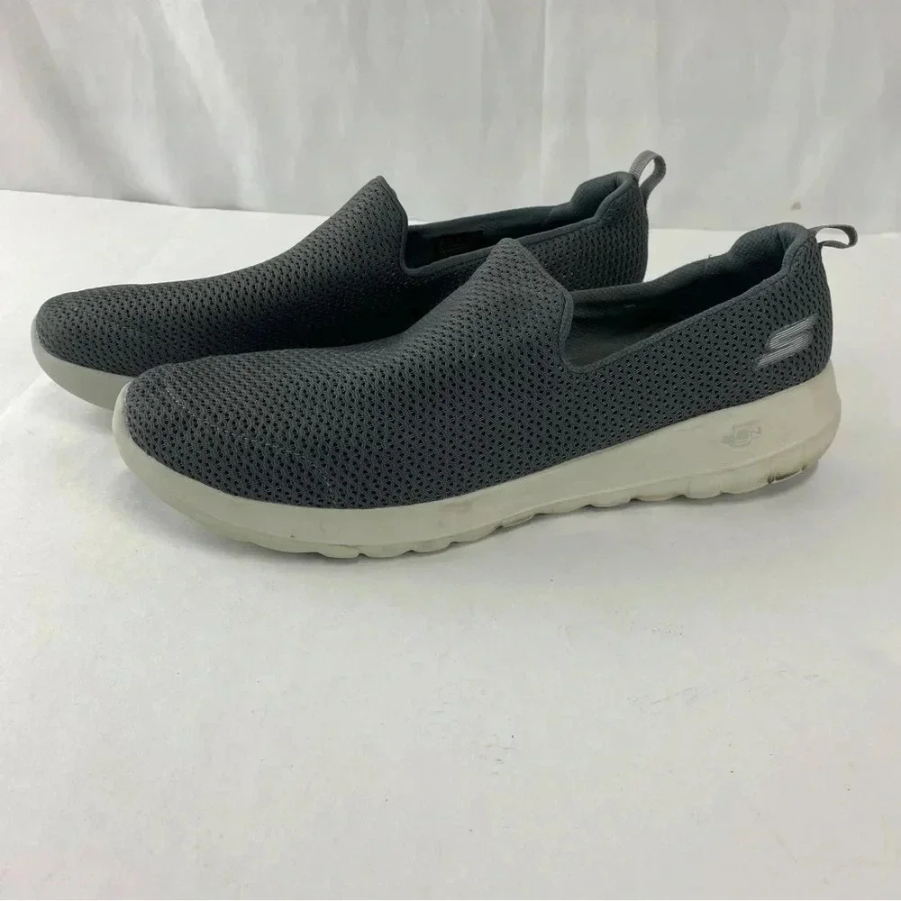 Skechers Womens 13 Gray Goga Max Gen5 Slip On Loafer Casual Shoe